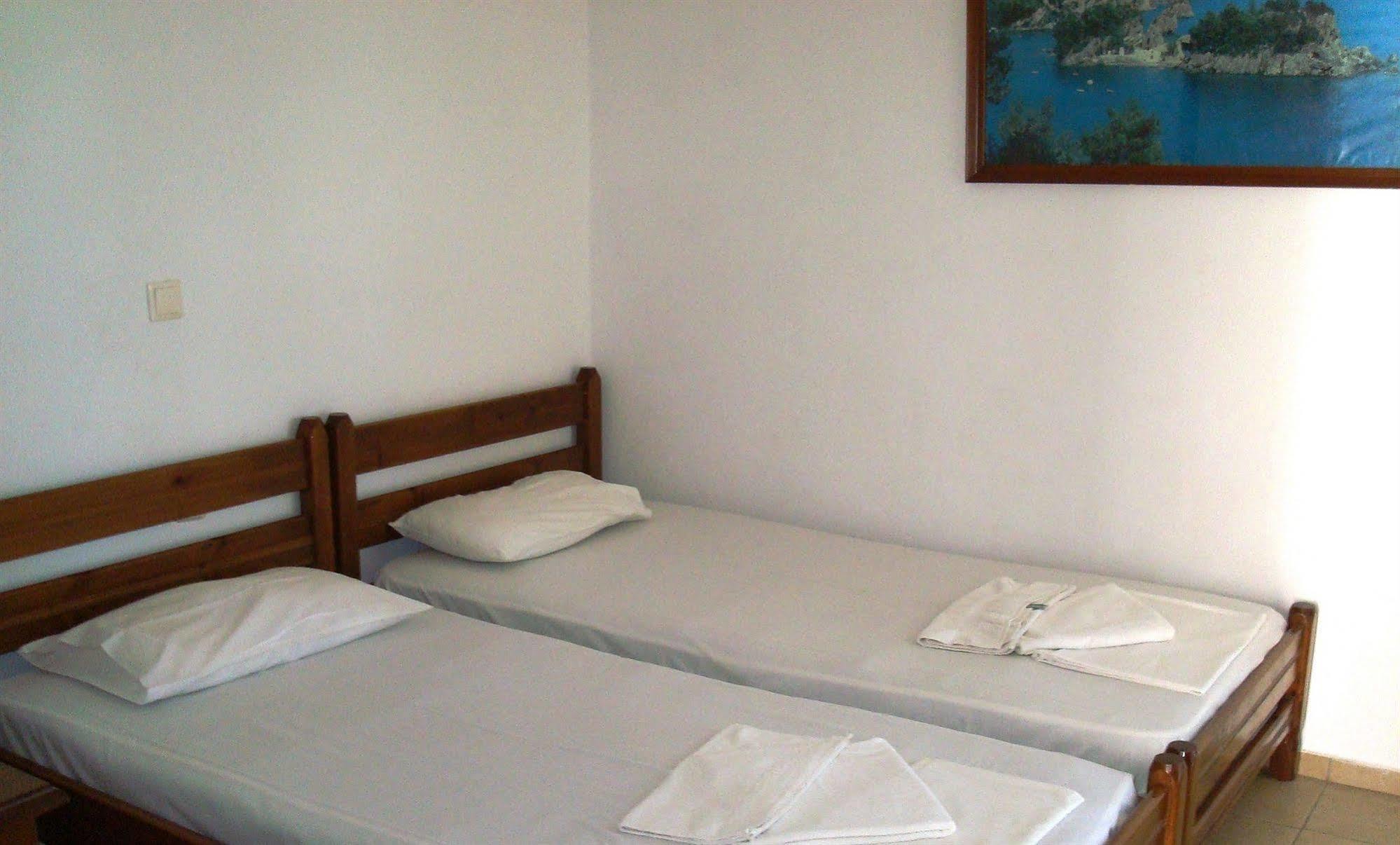 Sirocco Apartments Limenas Chersonisou Exterior foto