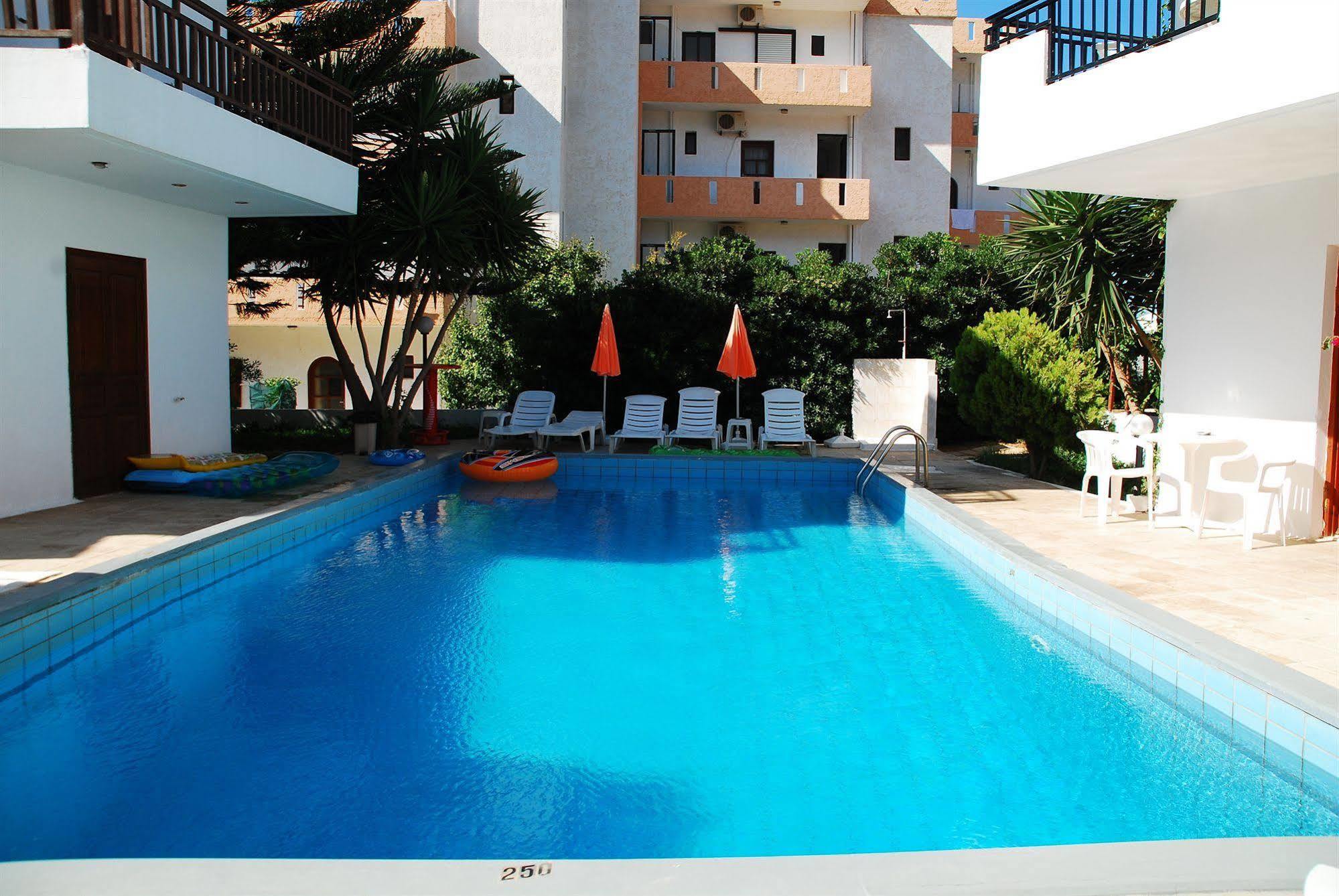 Sirocco Apartments Limenas Chersonisou Exterior foto